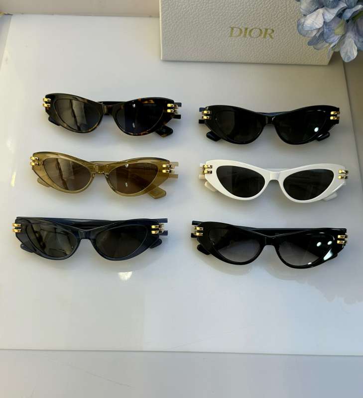 Picture of Dior Sunglasses _SKUfw55532239fw